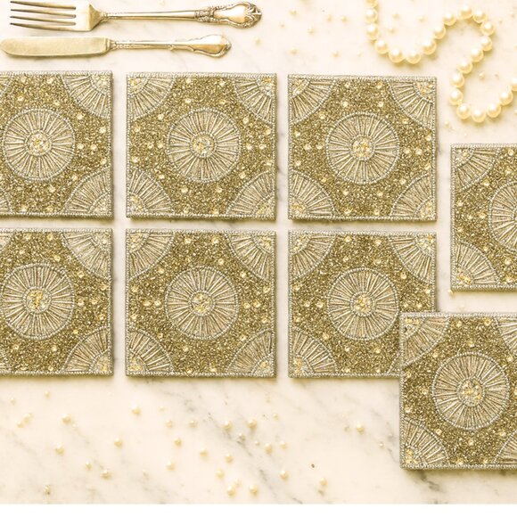 NWOT Set of 8 Silver Bedazzled Coasters in Matching Tray - Picture 2 of 15